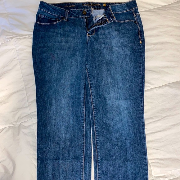 Straight Jeans - Picture 1 of 3